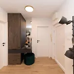 Dispetto Apartment In Old City