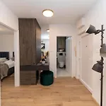 Dispetto Apartment In Old City